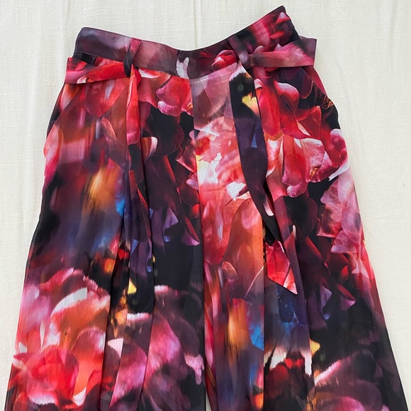 Sheer pants with short under - Picture 3 of 9